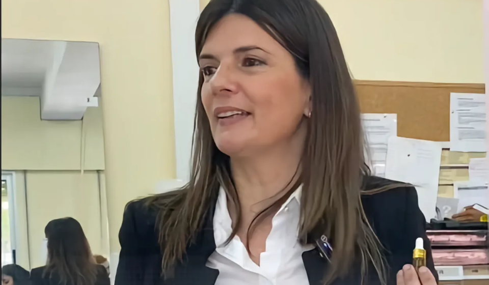 Francisca Zapata, alumna de C.A Academy y asociada de AMMAP, ofreció su primera ponencia profesional en el reconocido centro de formación IES Marqués de los Vélez, ubicado en Murcia